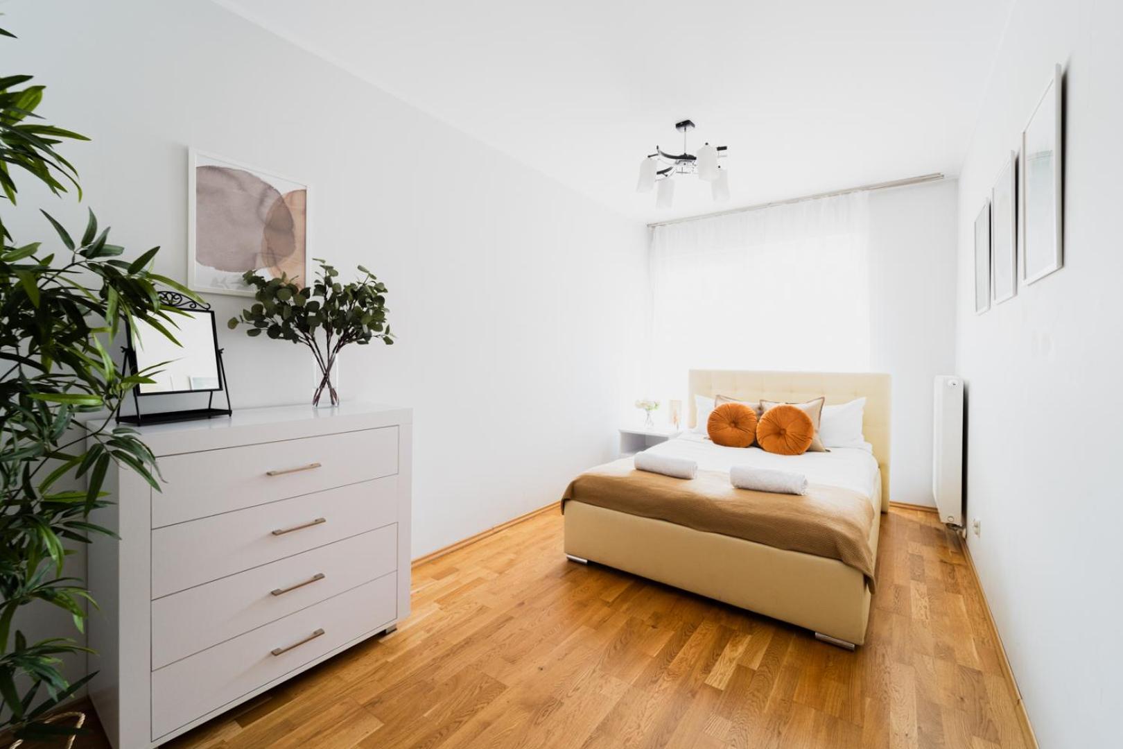 Apart City Center - 3 Rooms - Parking Place Wroclaw Bagian luar foto